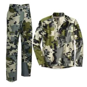 Ensemble uniforme de combat et de chasse IOTA SPORTS en trois variantes de camouflage désertique, veste et pantalon tactiques robustes pour utilisation sur le terrain - Product Image 2
