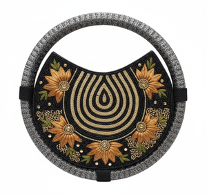 Pochette de luxe en faux daim ornée de tournesols et de perles faites à la main |   Sac à main de soirée brodé floral de qualité supérieure pour mariage |   Sac de mariée décontracté et tendance - Product Image 4