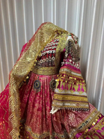 Robe afghane Kuchi vintage à manches longues aux couleurs personnalisées, magnifique, ethnique, faite à la main avec broderie et travail de miroirs.