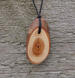 Collier en bois au look robuste, construction solide, finition lisse, prix d'usine en gros - Product Image 2