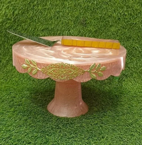Support à gâteau en résine de qualité supérieure, coloré, pour fêtes d'anniversaire, avec un look magnifique - Product Image 3