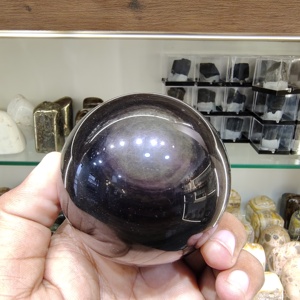 Sphère en obsidienne à reflets argentés naturels, sphère en cristal d'obsidienne noire polie pour la vente en gros - Product Image 4