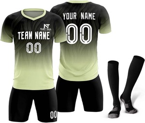 Ropa Deportiva Cómoda, Uniforme de Fútbol para Hombre, 100% Poliéster, Uniforme de Fútbol Personalizado para Hombre - Product Image 2