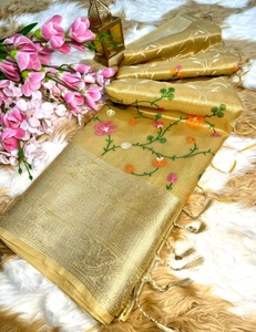 Sari en soie tissée Kanjivaram KV (Or) - Vêtement traditionnel pour les fêtes d'enfants - Product Image 6