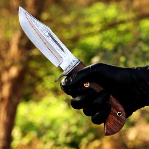 Cuchillo de Caza Artesanal de Cobre Damasco, Forjado a Mano, Hoja Fija, Mango de Madera de Palisandro y Funda, para Camping y Actividades al Aire Libre, ODM/OEM - Product Image 4