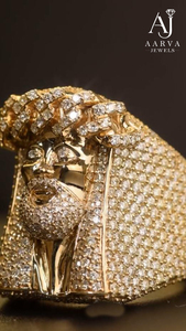 Bague Hip Hop Chrétienne Jésus Plaqué Or et Rhodium, Micro-Pavé Moissanite, Style Iced Out, Bande Audacieuse pour Cadeau et Fête - Product Image 3