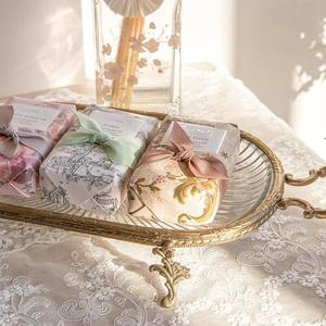 Jabonera de Lujo Vintage con Tapa, Bandeja de Jabón de Latón y Cristal, Accesorios de Baño Antiguos, Soporte Decorativo para Jabón - Product Image 1