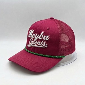 Casquette de camionneur en maille Meyba Sports, ajustable, unisexe, décontractée, 6 panneaux, pour adulte, été, rouge avec bordure verte - Product Image 1