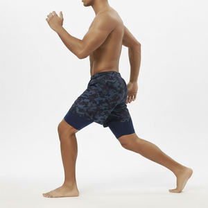 Shorts de course pour hommes, shorts d'entraînement personnalisés pour équipes, vêtements de sport à séchage rapide pour clubs de course et programmes sportifs - Product Image 3