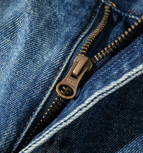 Shorts Bermuda en jean délavé pour homme, taille mi-haute, fermeture boutonnée, couleur unie, en toile de coton, style respirant - Product Image 6