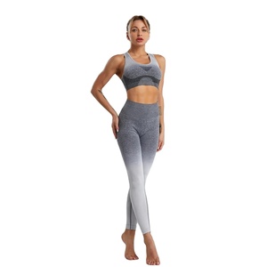 <b>Women's</b> Two-Piece Seamless Gym Activewear Set Solid <b>Pattern</b> Yoga <b>Leggings</b> Sports Training Clothes for Fitness Sports Yoga Suit - Product Image 1