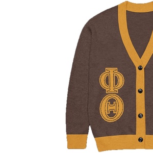 Cardigan en coton tricoté personnalisé pour homme Iota Phi Theta, veste de sport boutonnée, pull imprimé décontracté, col en V, pour l'automne – Vente en gros - Product Image 4