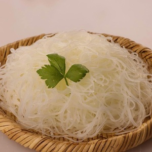 Nouilles de riz blanc cru séchées, ingrédient pour la cuisine asiatique - Product Image 2