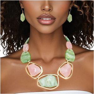 Collar de collarín marmoleado rosa y verde para mujer, joyería de moda, elegante collar llamativo, accesorio colgante con estilo para fiesta - Product Image 5