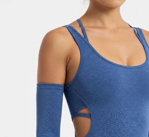 Traje de yoga con mangas desmontables con orificios para los pulgares, sujetador incorporado y diseño de espalda cruzada. - Product Image 4