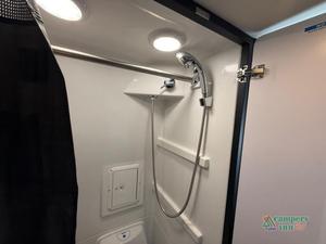 Prêt à être expédié 2023 2024 2025 Storyteller Overland Dark Mode XO VR CAMPING-CAR DIY Qualité industrielle Garantie 3 ans - Product Image 2