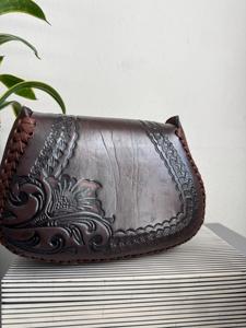 100% Genuine Leather Bohemian Florals Hand Tooling Lady Lightweight <b>Shoulder</b> Crossbody Bag Cover Closure Single <b>Strap</b> Sling Bag - Product Image 2