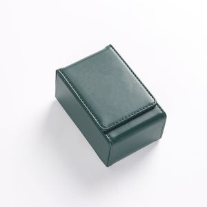Cartas de Juego de Cuero PU Personalizadas de Alta Calidad con Estuche, Elegante Porta Tarjetas de Cuero para Almacenamiento de Cartas - Product Image 4
