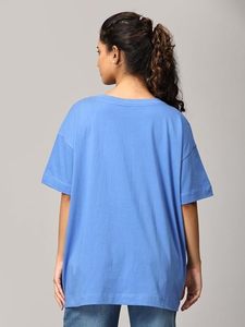 เสื้อยืดโอเวอร์ไซส์สีน้ำเงินสำหรับผู้หญิง พิมพ์ลายโลก ทรงคอกลม ทรงหลวม ผ้าฝ้าย 100% ระบายอากาศได้ดี แขนเสื้อแบบปกติ ผ้าเจอร์ซีย์ - Product Image 2