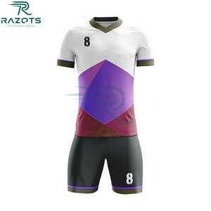 Pantalones Cortos de Fútbol para Hombre de Alta Calidad Razorts, Transpirables, de Secado Rápido, 100% Poliéster - Product Image 3