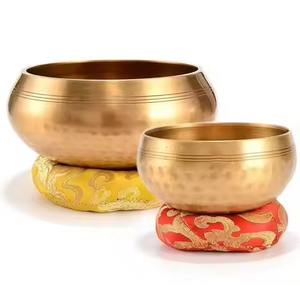 Bol chantant en métal classique pour la méditation, la thérapie sonore, le yoga, la pleine conscience et la relaxation. - Product Image 3