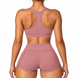 Nuevo conjunto de yoga personalizado para mujer, pantalones cortos y sujetador, ropa de yoga de secado rápido y transpirable. - Product Image 2