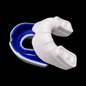 Protector Bucal Ajustable de Doble Cara de la Mejor Calidad para Karate, Artes Marciales y Boxeo, Logotipo Personalizado, Último Diseño - Product Image 1