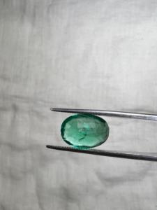 Pierre synthétique de 4,66 ct d'origine Zambienne, taille poire, émeraude verte brillante, beryl facetté, pierre libre avec jeu de couleurs, vente en gros - Product Image 2