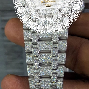 Montre-bracelet de luxe pour homme en moissanite éblouissante, couleur argent E, pierres VS1 entièrement pavées, mouvement à quartz numérique, boîtier étincelant - Product Image 5