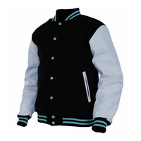 Nouvelle veste varsity d'hiver en toile respirante et écologique pour hommes, à prix abordable, avec fermeture boutonnée recouverte et design optimal
