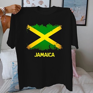 Bandera de Jamaica con salpicaduras de pintura Camiseta cómoda de algodón puro para mujer - Product Image 2