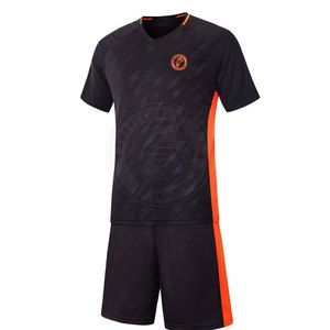 Uniforme de Fútbol Deportivo de Diseño Único y Precio Económico, Color y Talla Personalizados, Uniforme de Fútbol de Alta Calidad para Adultos - Product Image 1