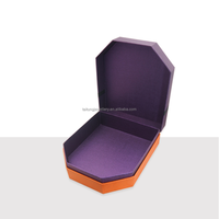 Coffret cadeau Halloween violet vacances de marque