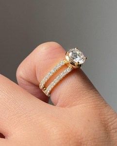 Bague en or massif 14 carats avec double bande de diamants de laboratoire taille ronde 1,00 carat, unisexe, idéale pour les occasions festives et comme cadeau de promesse. - Product Image 2