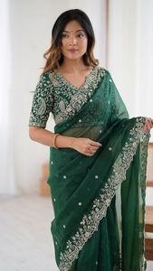 Sari en soie vert émeraude AARA Fashion avec broderie argentée pour femmes, tenue de mariage indienne traditionnelle, longueur au sol - Product Image 4