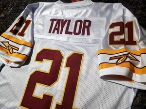 Camiseta de Fútbol Oficial para Hombre, Colores Personalizables, Manga Corta, Impresión por Transferencia de Calor, Parches Dobles # 21 Fanáticos de Sean Taylor - Product Image 6