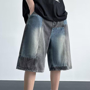กางเกงยีนส์ขาสั้นผู้ชายแบบใหม่ แต่งผ้าแบบ Patchwork เอวกลาง ผ้าฝ้าย Stonewashed สไตล์ลำลองสำหรับฤดูร้อน มีกระเป๋า ระบายอากาศได้ดี แบบทอ - Product Image 3
