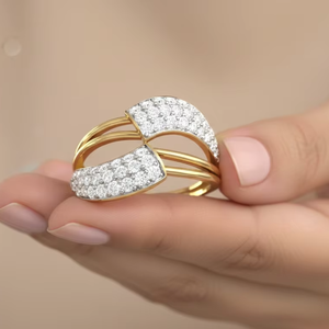 Anillo de Diamantes Minimalista con Diseño Geométrico de Vástago Dividido y Ondulado, Joyería Fina de Oro de Alta Calidad para Bodas y Fiestas - Product Image 1