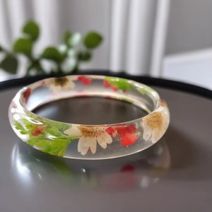 Conjunto de Brazaletes de Resina Esmaltada Hechos a Mano, Brazaletes Gruesos Color Ámbar, Joyería de Estilo Vintage para Mujer - Product Image 6