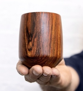 Taza de Madera Premium Hecha a Mano, Taza de Café de Madera Maciza, Diseño Rústico, Ecológica, Fabricada por Apex Align - Product Image 4