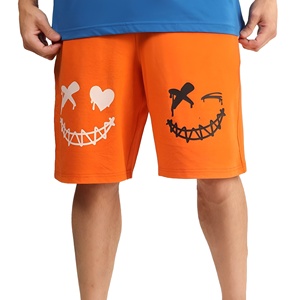 Shorts de sport pour hommes entièrement personnalisés par sublimation, style parfait, très demandés, prix raisonnable, designs uniques. - Product Image 1