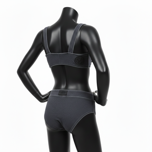 Conjunto de Bikini Premium para Mujer, Poliéster GSM con Spandex, Color Gris Oscuro y Negro, Estilo Panel, Logotipo con Parche de Goma, Conjunto de Bikini Personalizado para Mujer - Product Image 5