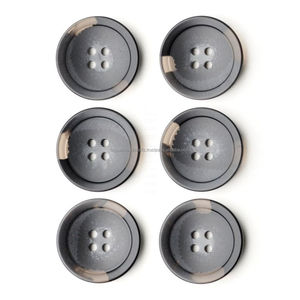 Bouton vierge en corne de buffle naturelle colorée pour vêtements – Qualité supérieure, rond - Product Image 3