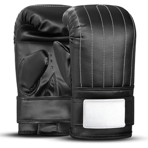 Gants de boxe en cuir noir à doigts entiers avec sangle de poignet à lacets pour adultes - Product Image 2