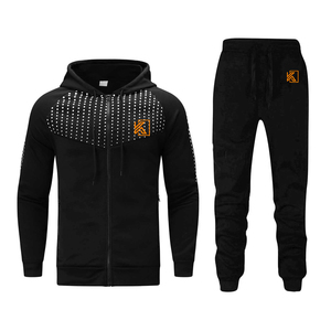 Ensembles de sport décontractés OEM pour hommes – Survêtements de fitness en gros, tenues d'entraînement et de jogging, ensemble deux pièces respirant pour l'extérieur - Product Image 1