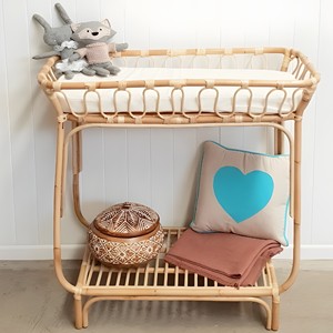 Cambiador de pañales de ratán con cesta de almacenamiento, mesas para cambiar pañales al por mayor, muebles para bebés - Product Image 3