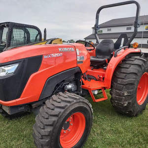Tractor de Ruedas Kubota MX5200 Usado, 4x4, 52HP, Modelo Compacto Mini - Product Image 1