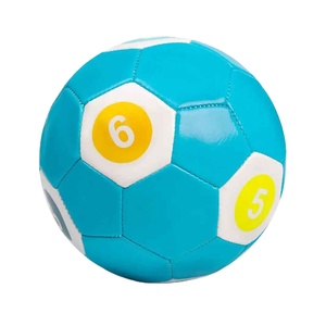 Ballon de football en PU haute pression, couleurs et tailles personnalisables, logo classique, résistant à l'eau - Product Image 4