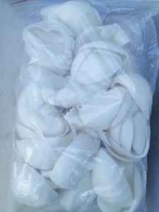 Viande de noix de coco surgelée de haute qualité, disponible en différentes tailles. Emballage personnalisé disponible. - Product Image 2