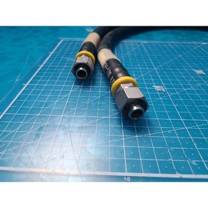 Manguera de baja presión Parker CFW PUSH-LOK 831-8 de conexión directa, origen estadounidense, usada tal como está, piezas de equipos semiconductores Legacy - Product Image 3